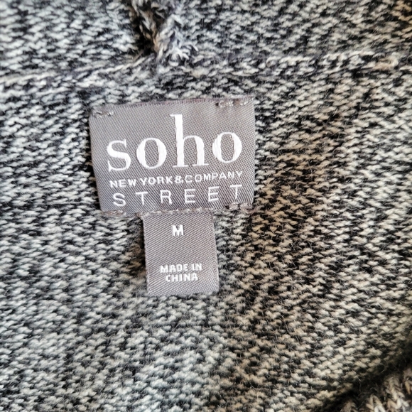 Soho Heathered Black Sweater Hooded Dress Size Medium - Picture 4 of 4